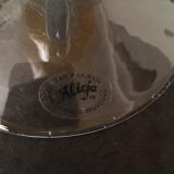 Coupe jaune de Jozefina Krosno en verre sur pied blanc torsadé