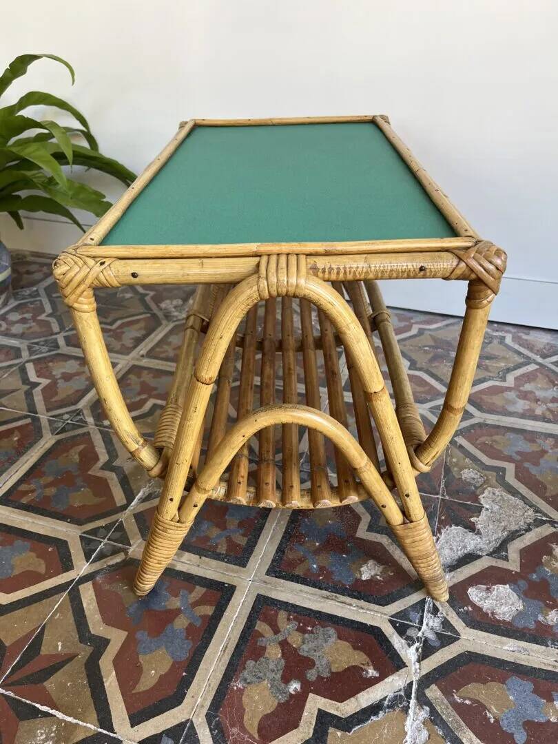 Table basse en rotin