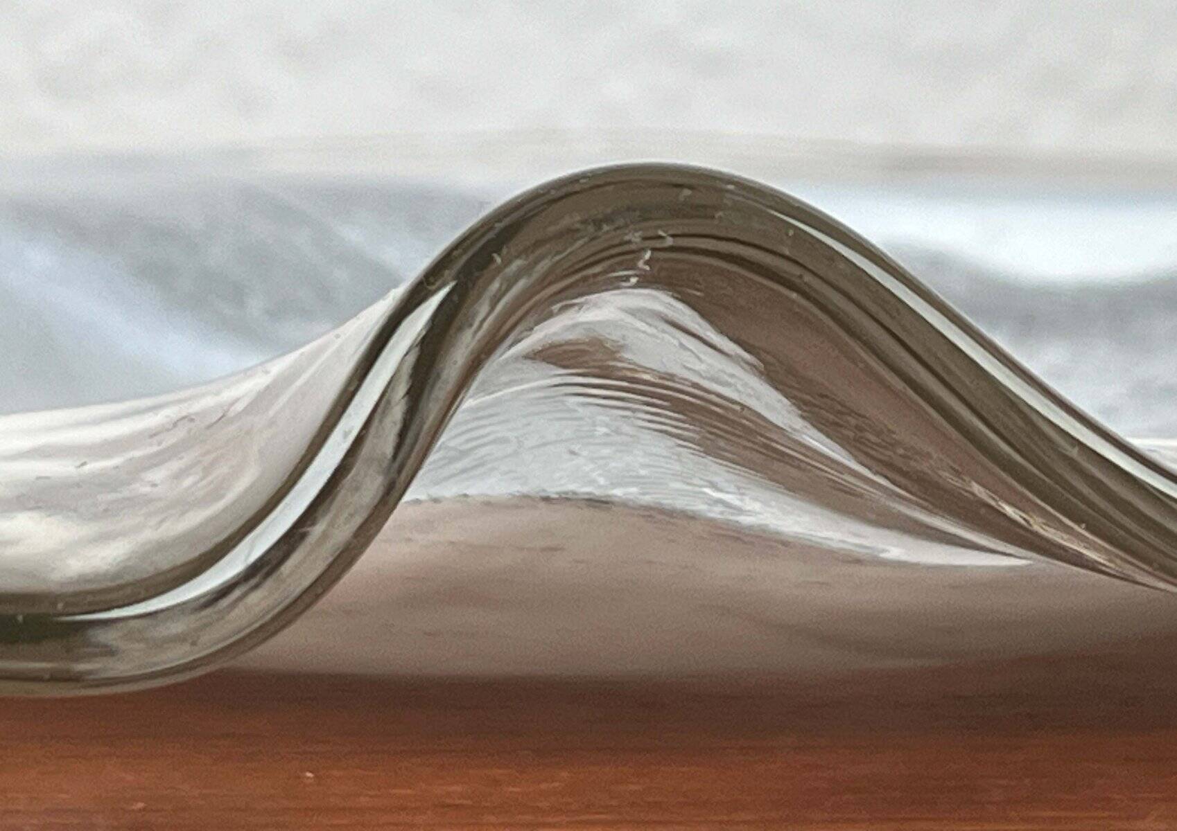 Vintage German glass plate or bowl by Hans Jürgen Richartz for Richartz Art Collection, Mathildenhütte, Solingen, Germany.