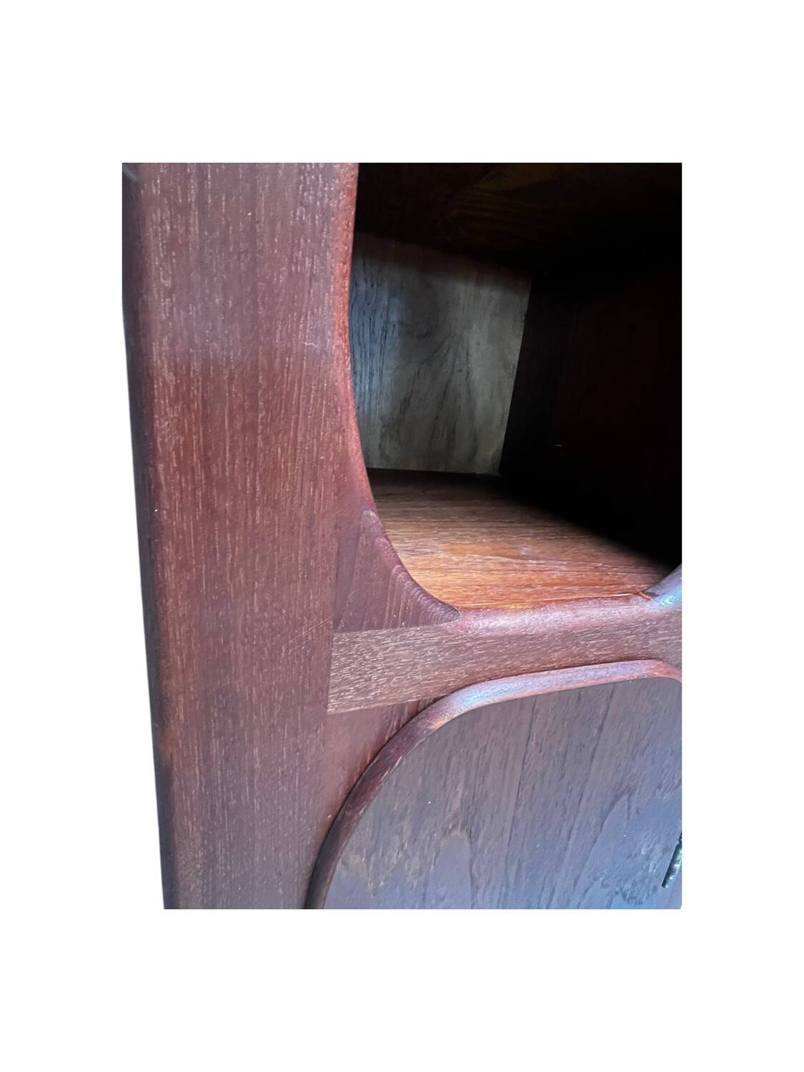 Armoire avec porte et tiroirs