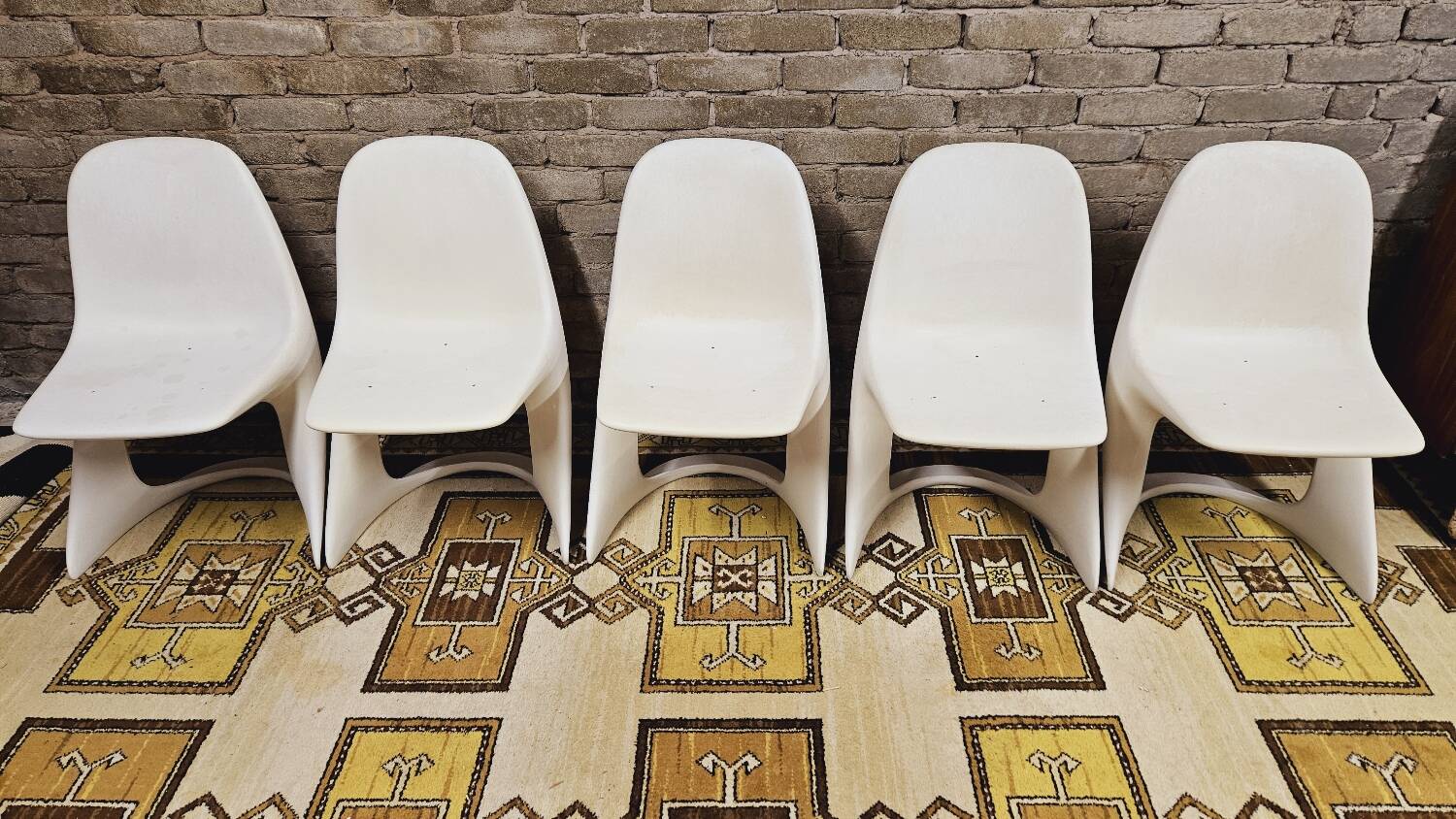 Set of 5 "Casalino" chairs by Alexander Begge for Casala, 1970.