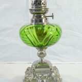 Ancient lampe a petrole no3