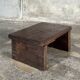 Petit tabouret d'appoint en teck upcyclé traces de chromie verte pied