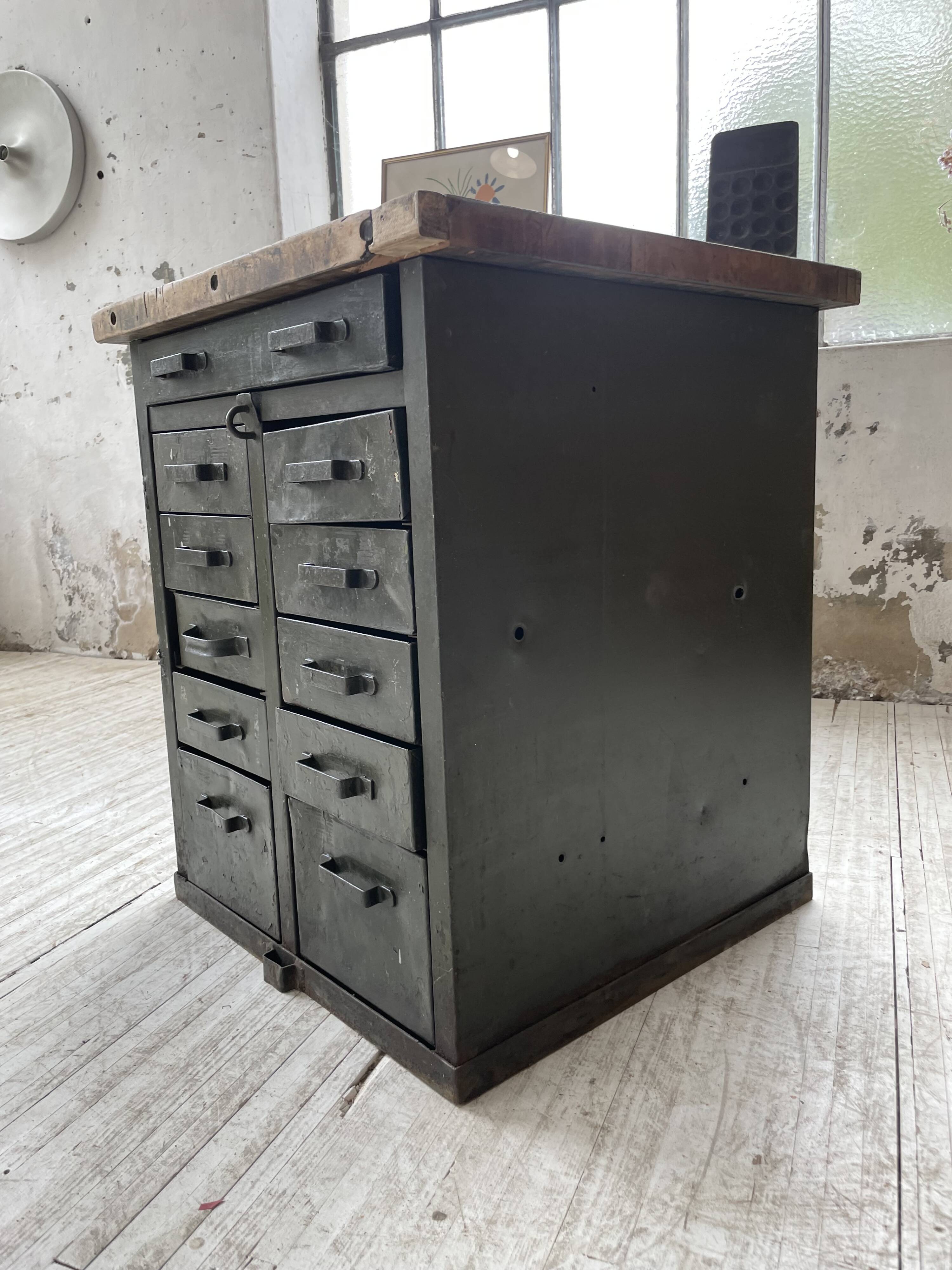 Industrial military storage workbench furniture