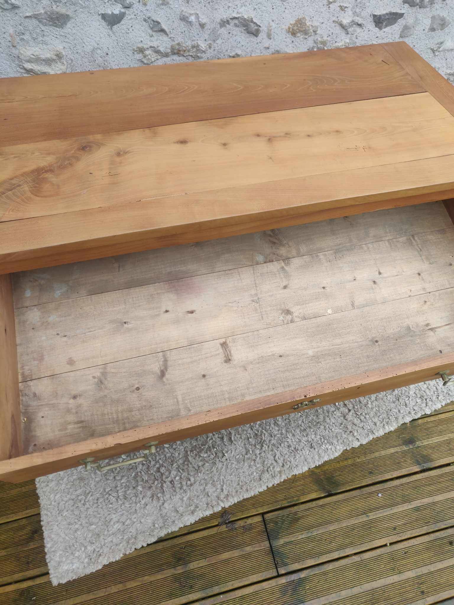 Old chest of drawers