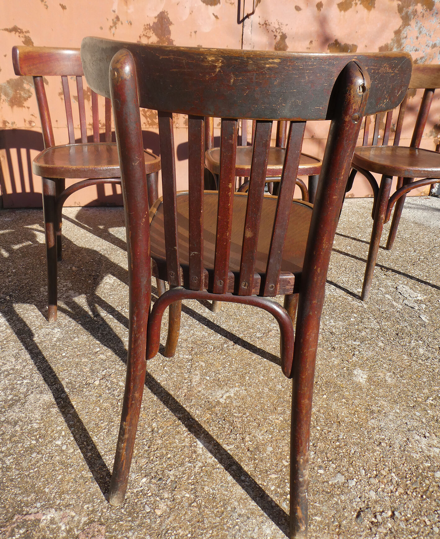 Set of 4 bistro chairs in curved wood Thonet