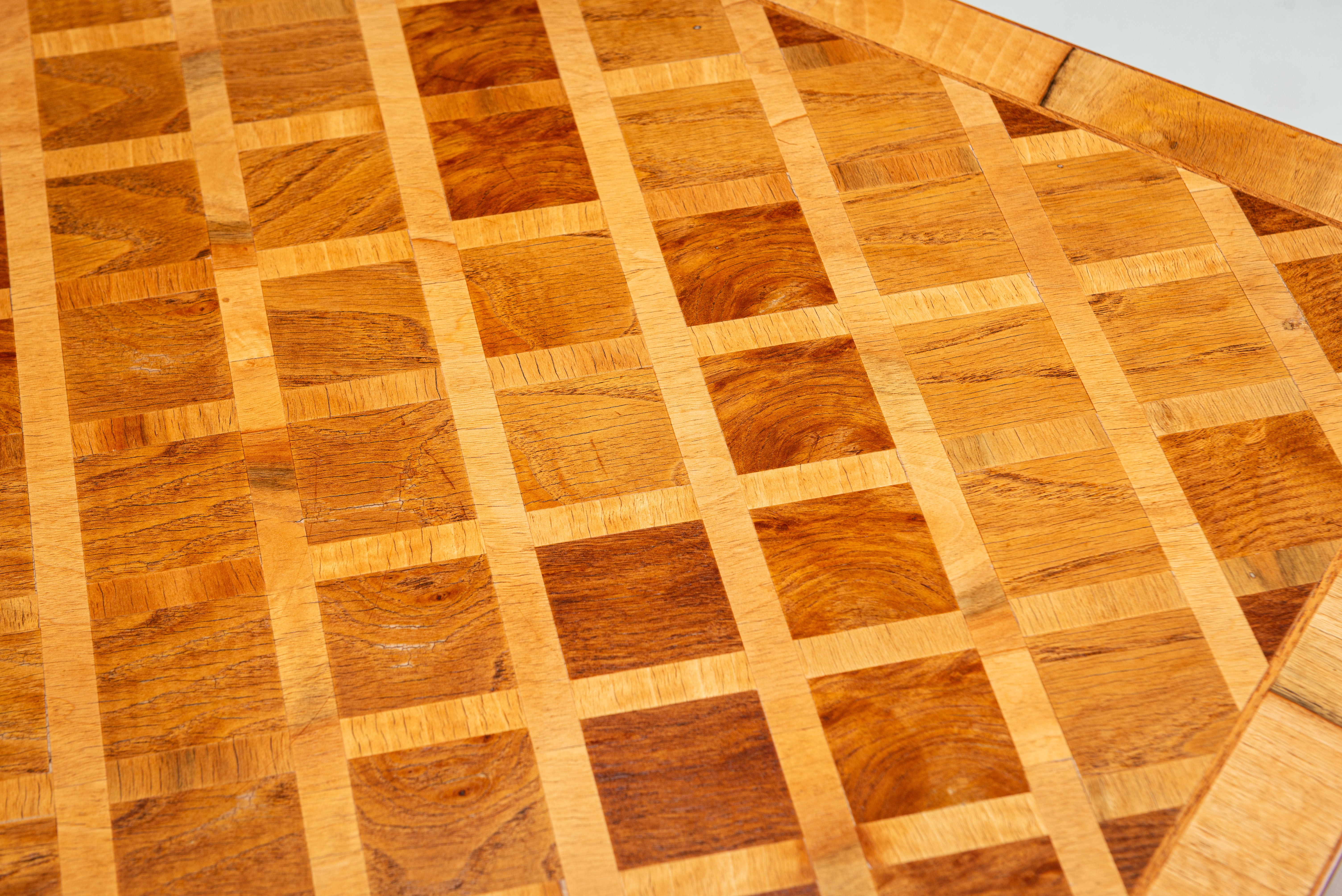 Square Italian coffee table with burl wood and inlaid parquetry top
