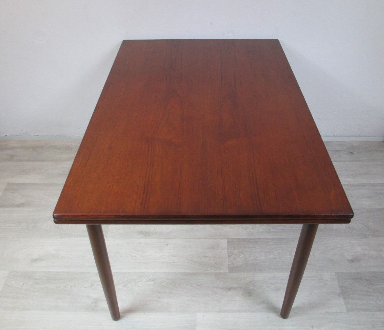 Extendable table, 1970s