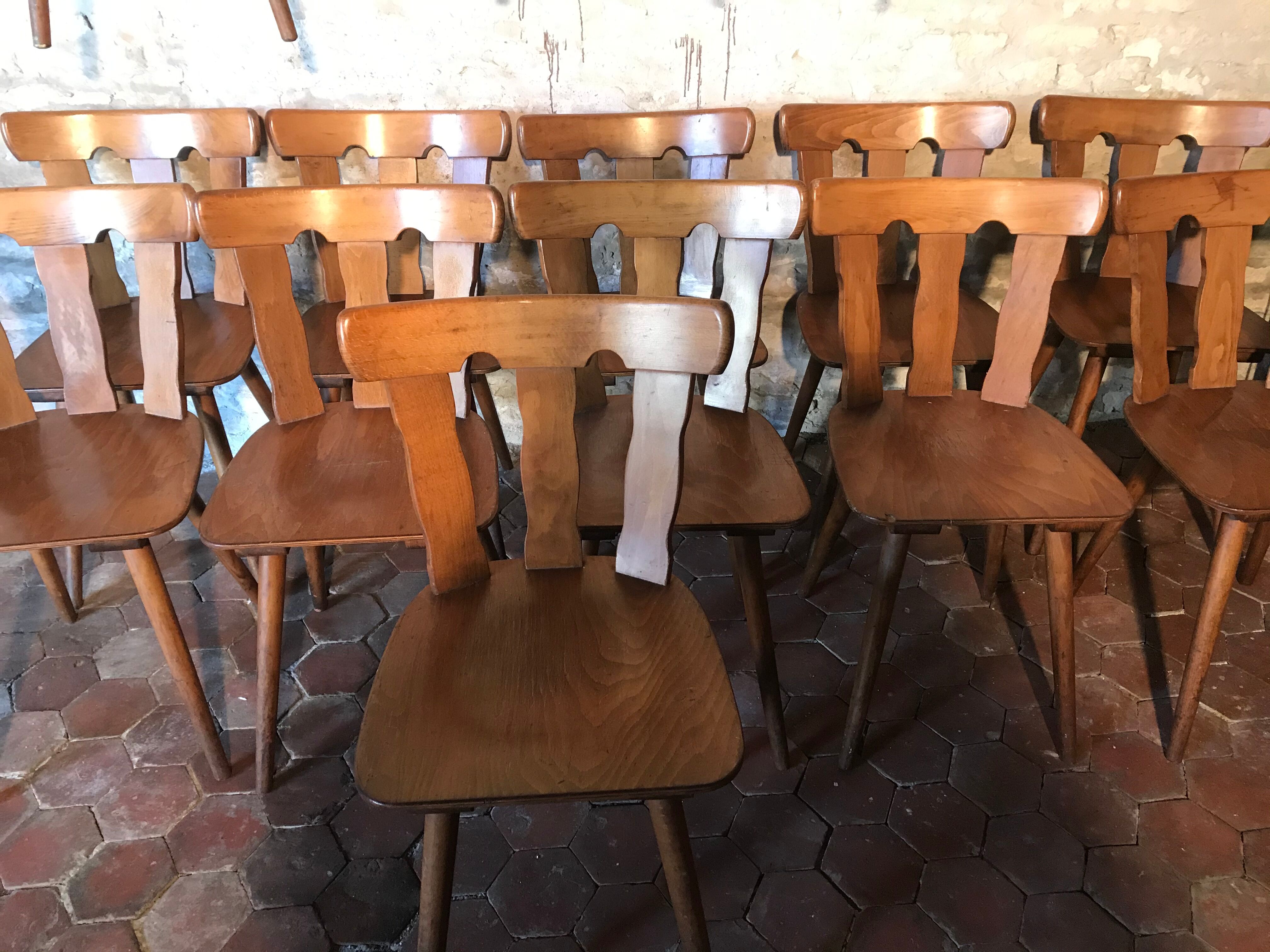 Lot of 14 vintage bistro chairs