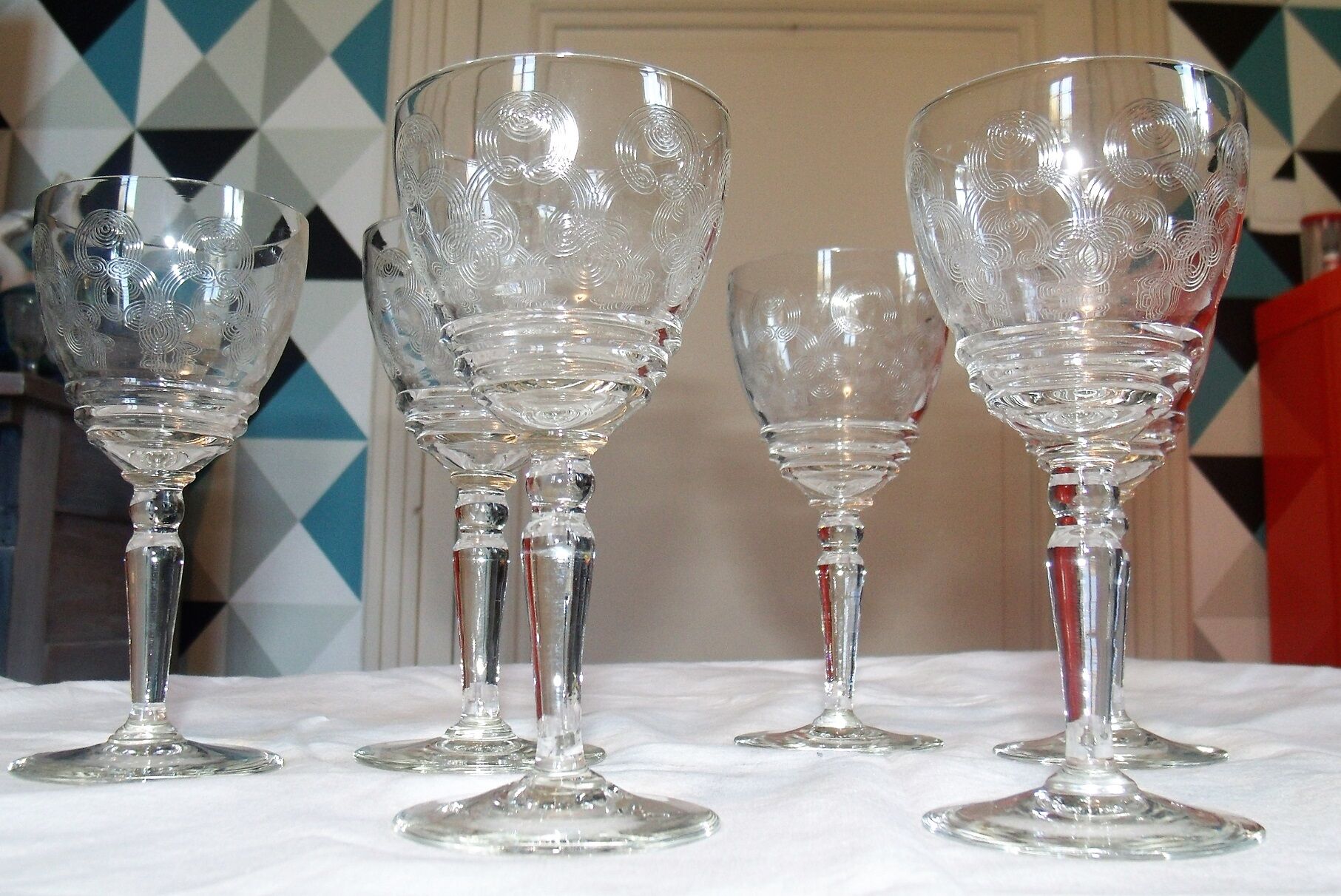 Lot of 6 old engraved wine glasses