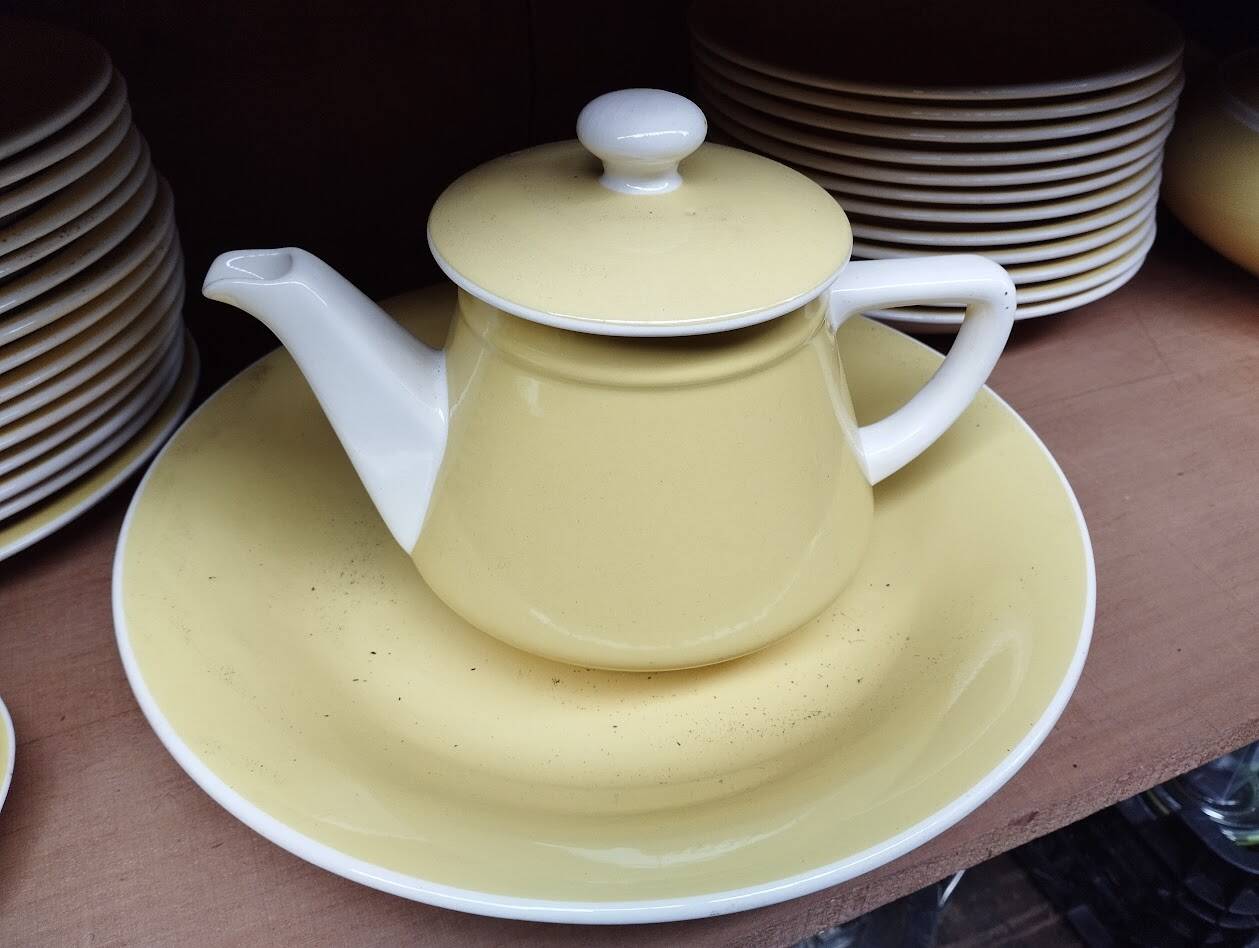 Villeroy & Boch dinnerware set