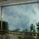 Table basse en laiton verre et miroir 1960/1970