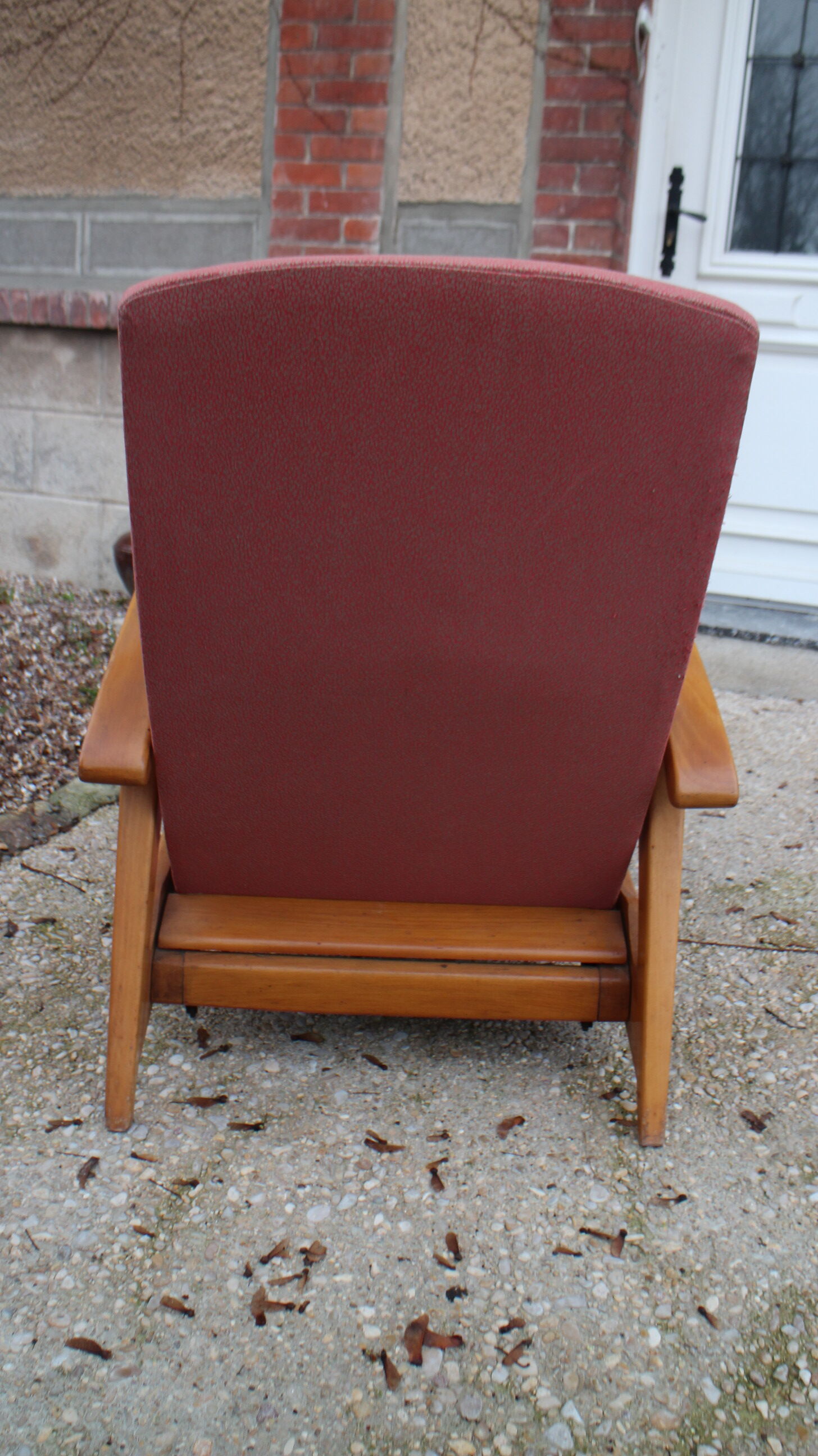 Scandinavian style relax armchair