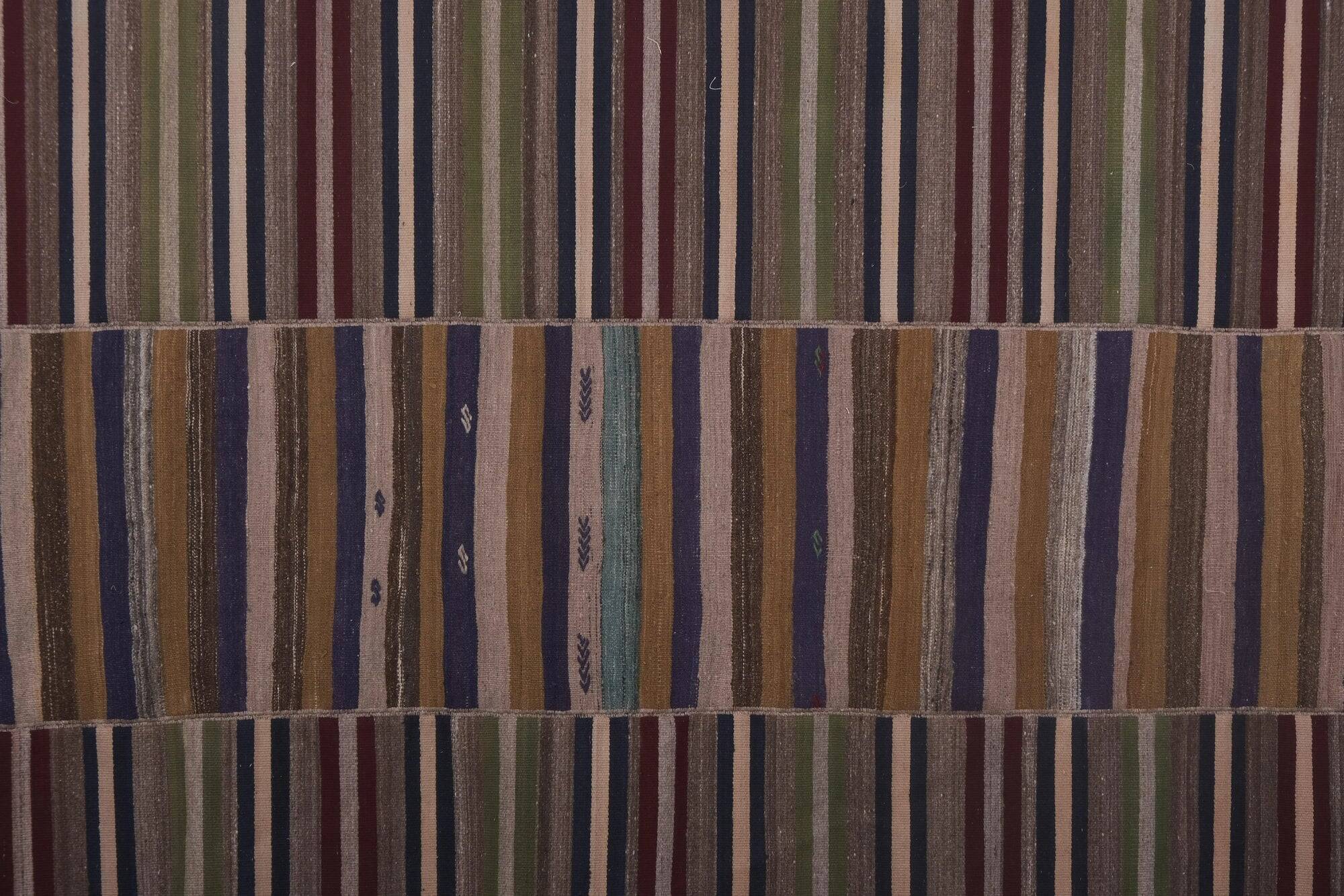 Vintage Turkish kilim handwoven 270x340 cm