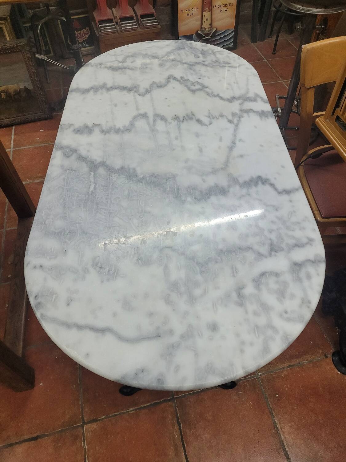 Table bistrot dessus marbre