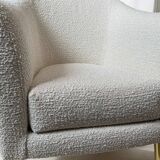 Barrel chair in bouclette