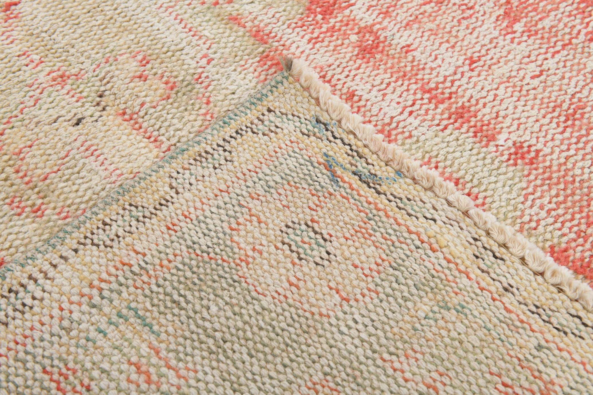 Wool Turksh Carpet Rug 261x165Cm