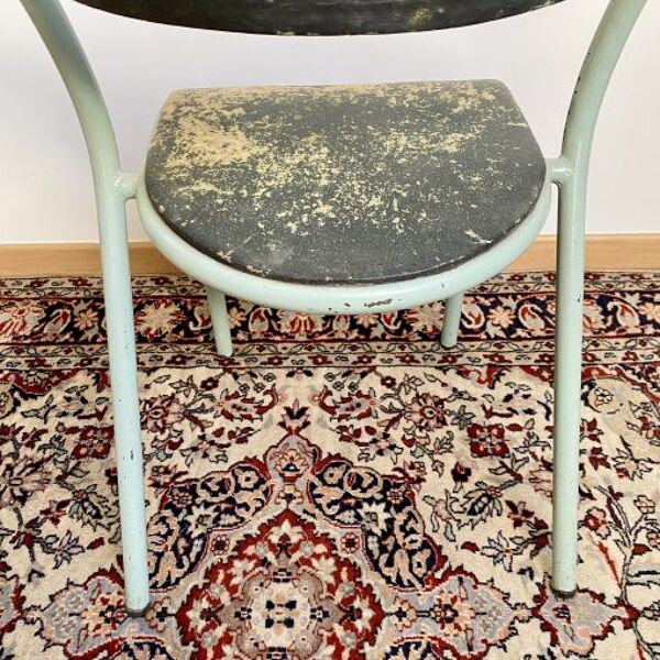 Chaise d’atelier