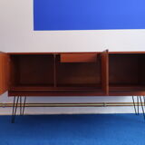 Teak sideboard of 60