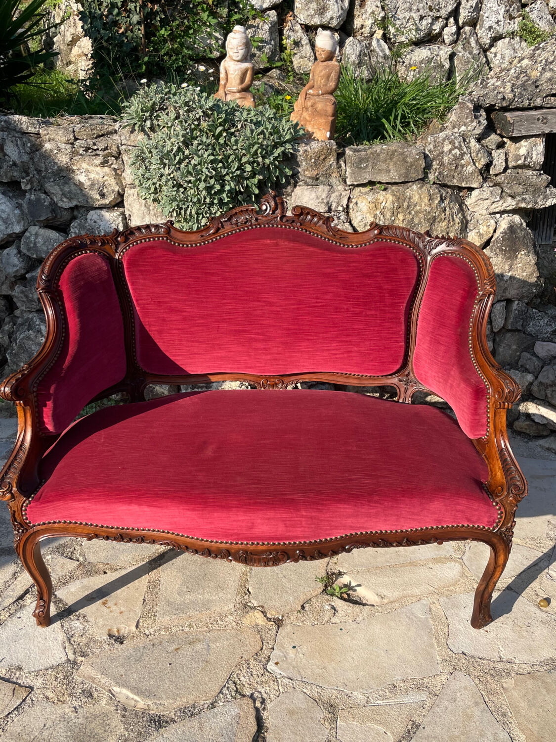 Louis XV style bench in Walnut, 19th century period