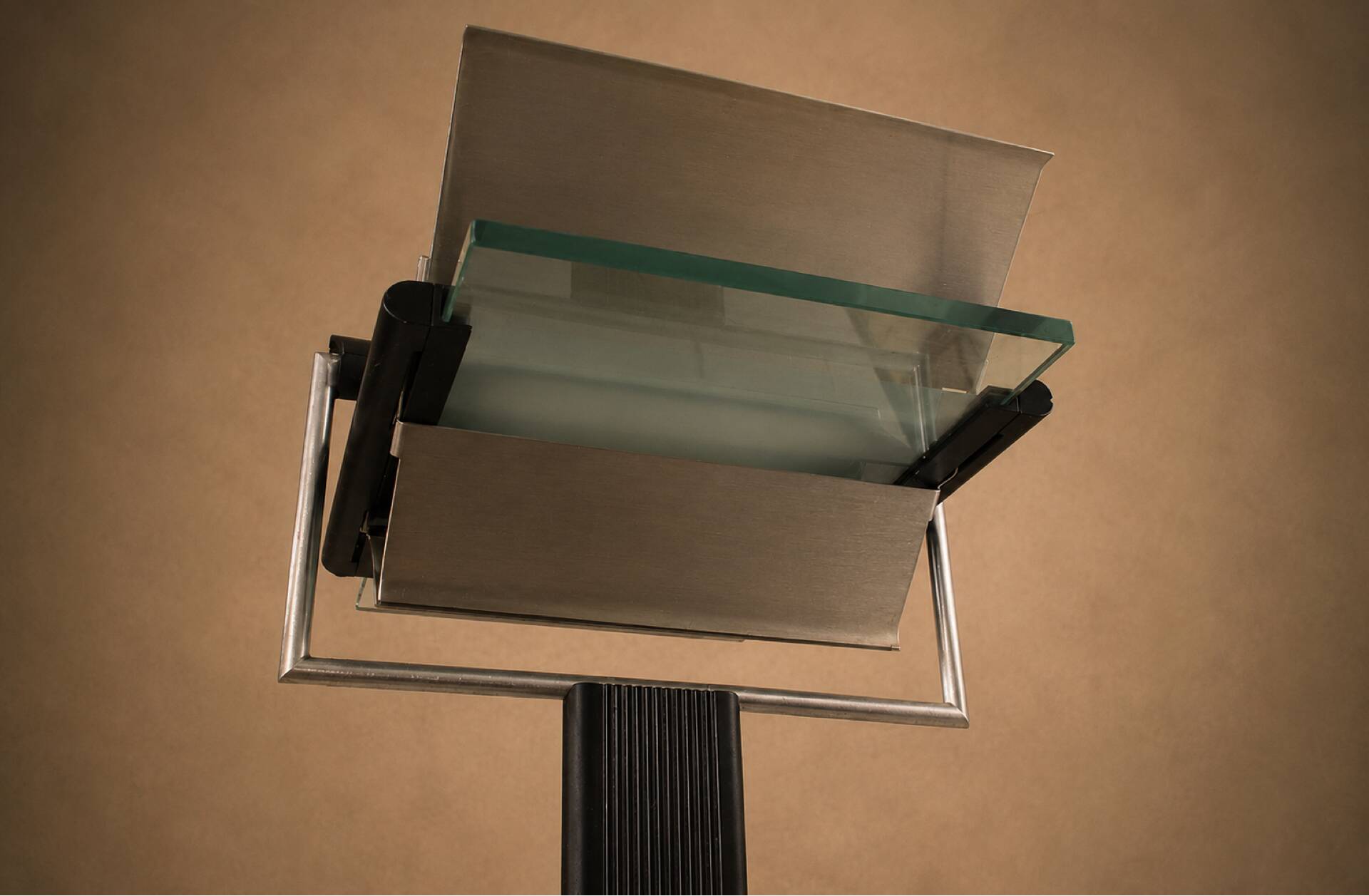 Dhiedron Lamp G. Grignani Italy 1980