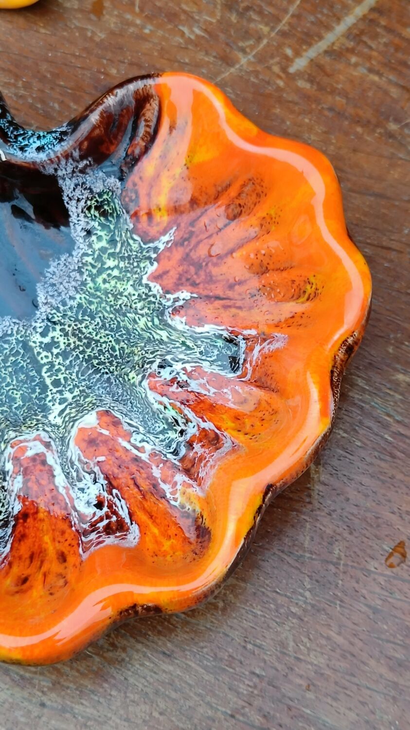 Vallauris style dishes