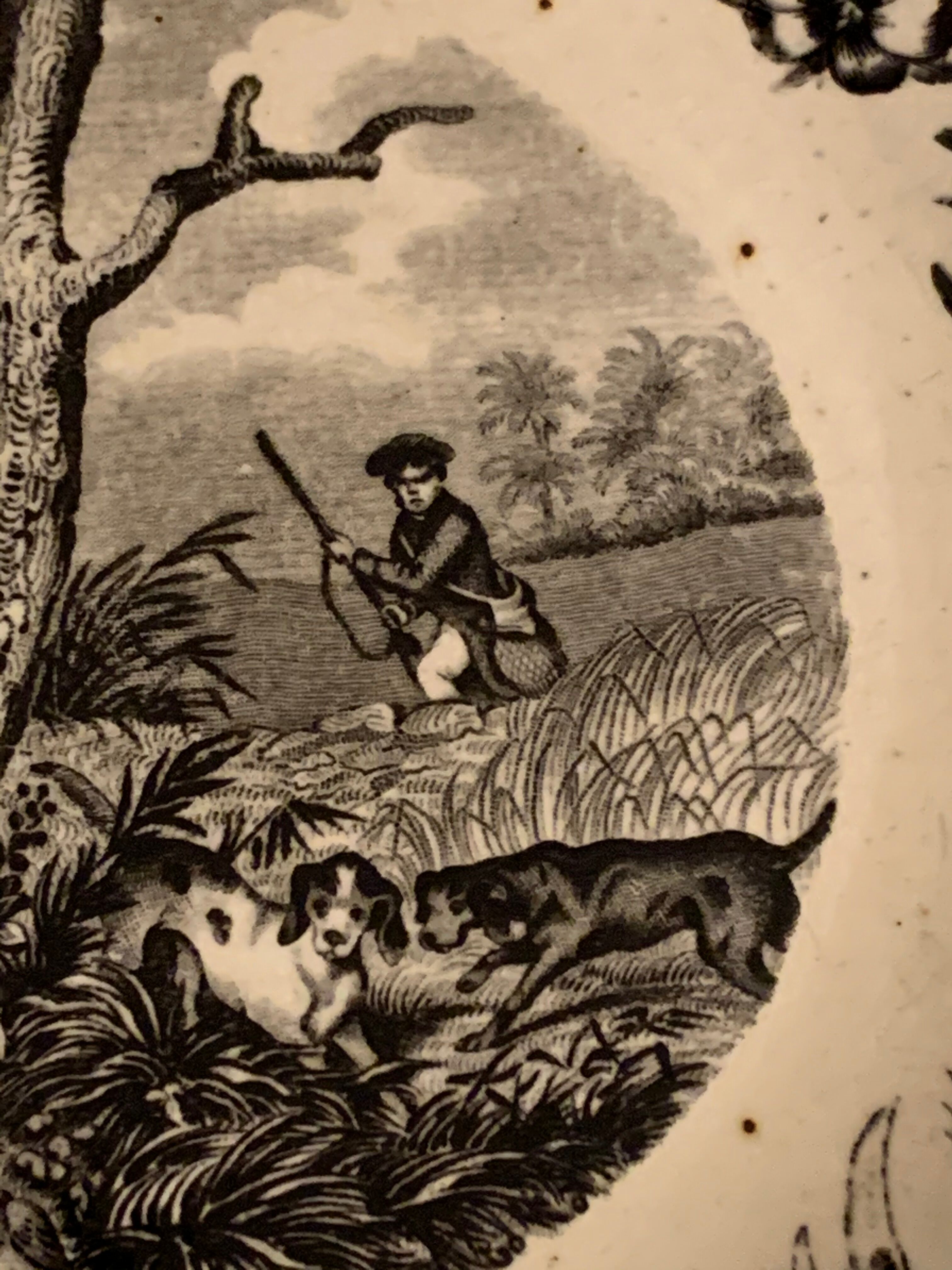 Dessert plate on partridge hunting, Gien 19th century