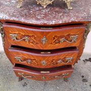 Louis xv style chest of drawers in rosewood marquetry