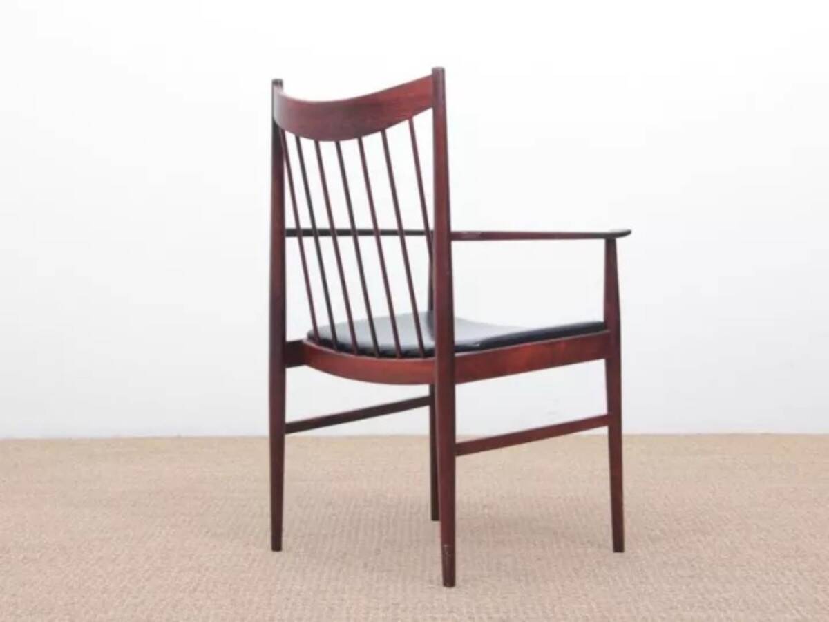 Pair of armchairs, side table, Danish in rosewood, Arne Vodder 1960.