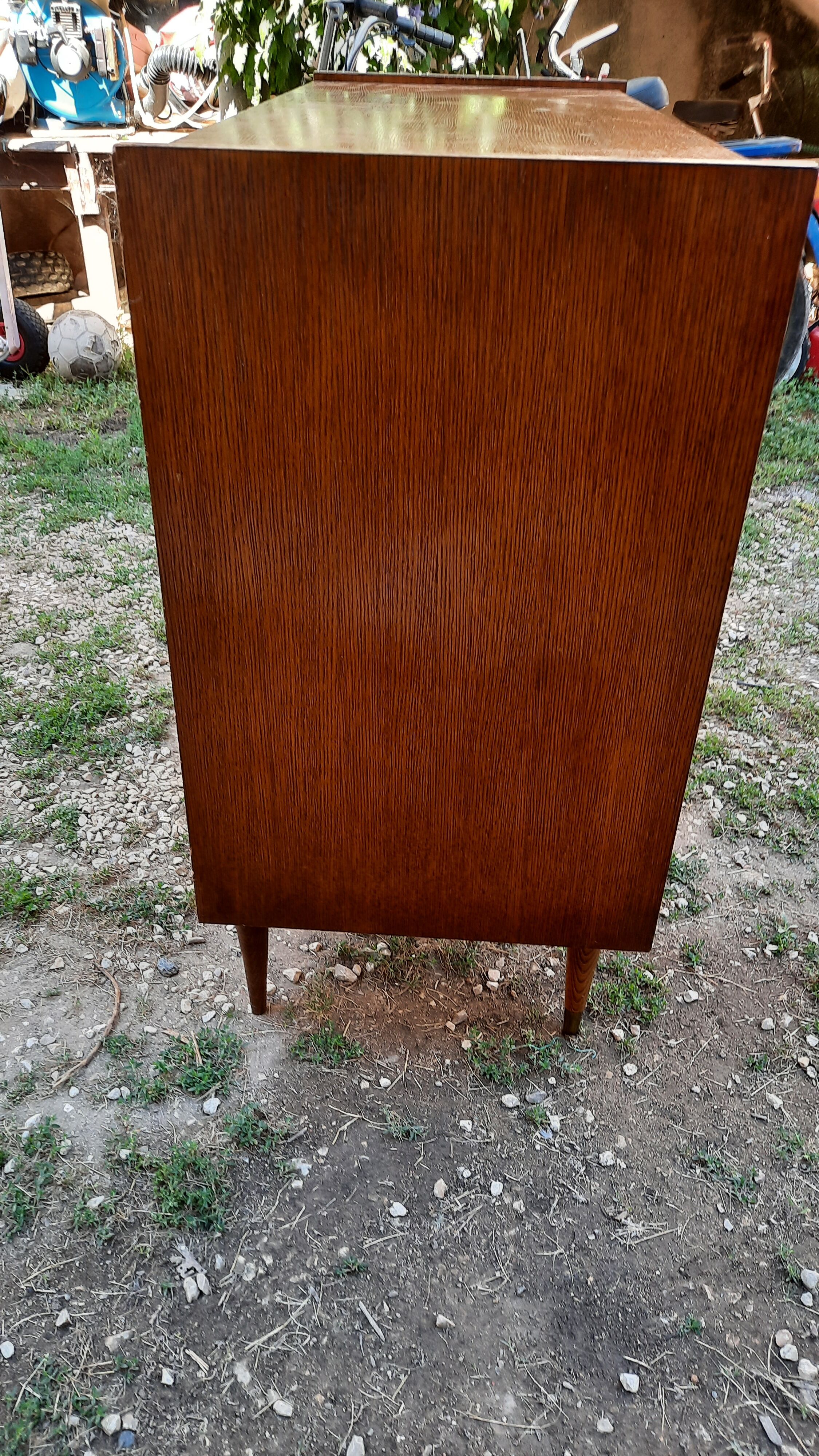 Furniture low year 60/70 foot spindle