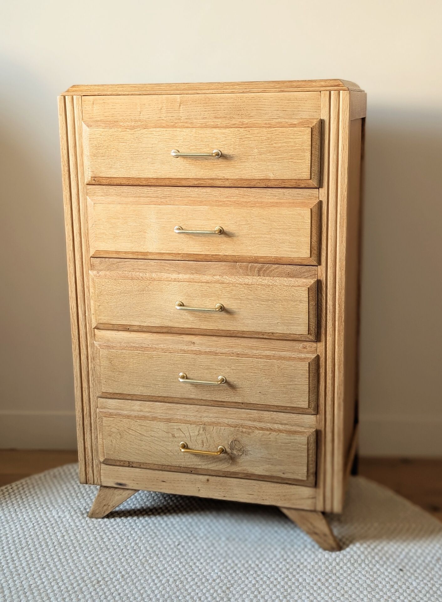 Chiffonnier vintage années 50 60 rénové pieds compas