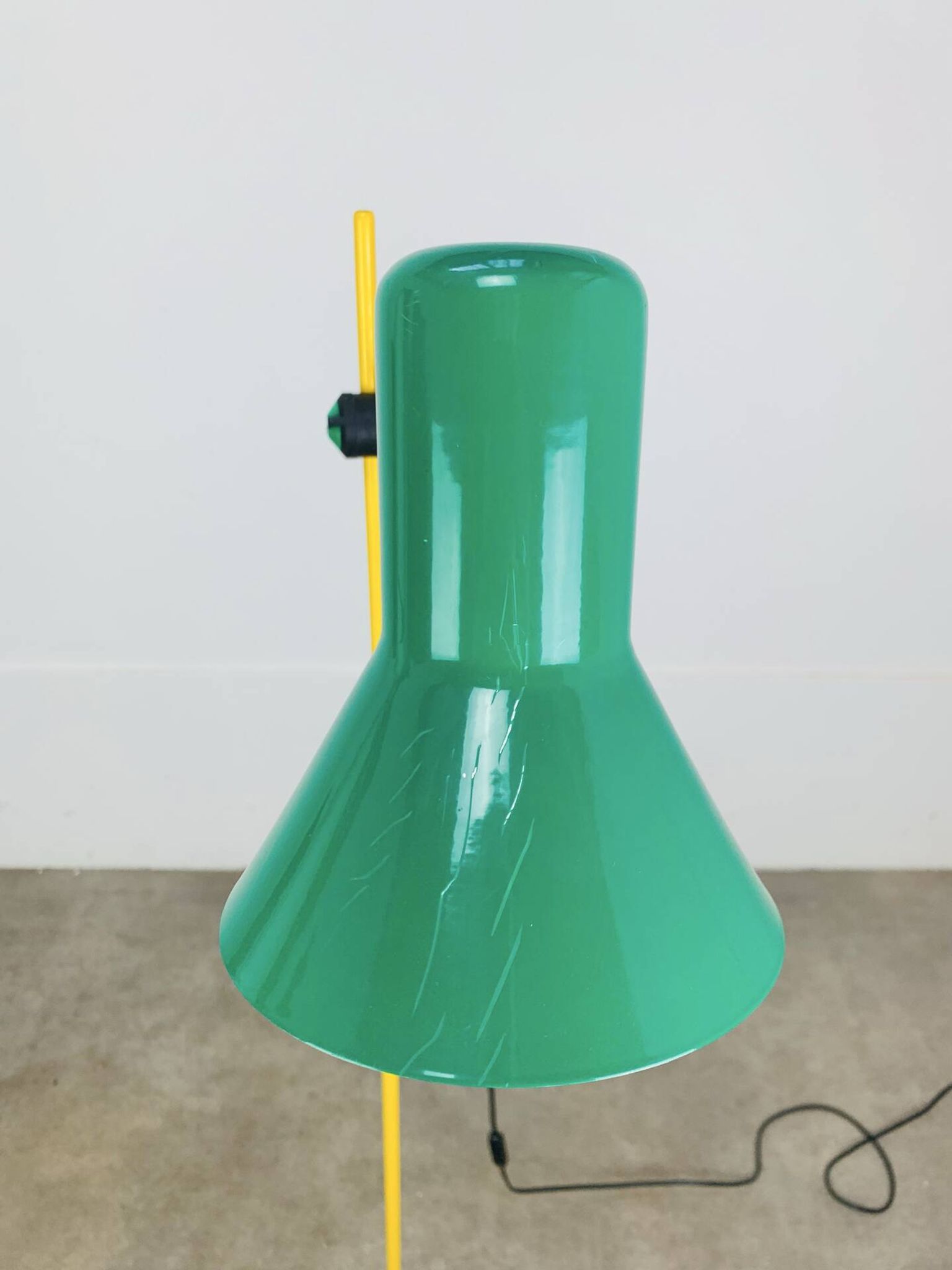 Lampadaire Veneta Lumi couleurs primaires