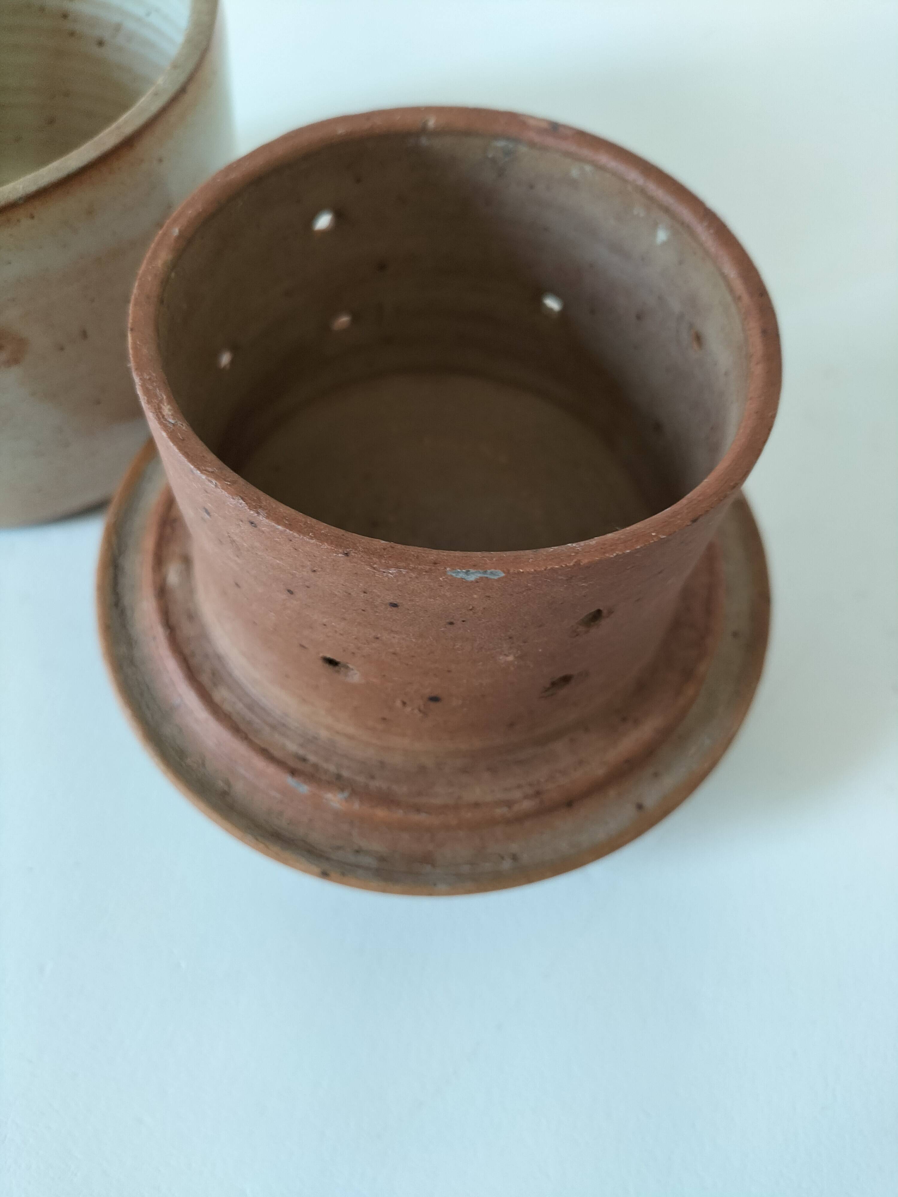Beurrier à eau en grès artisanal