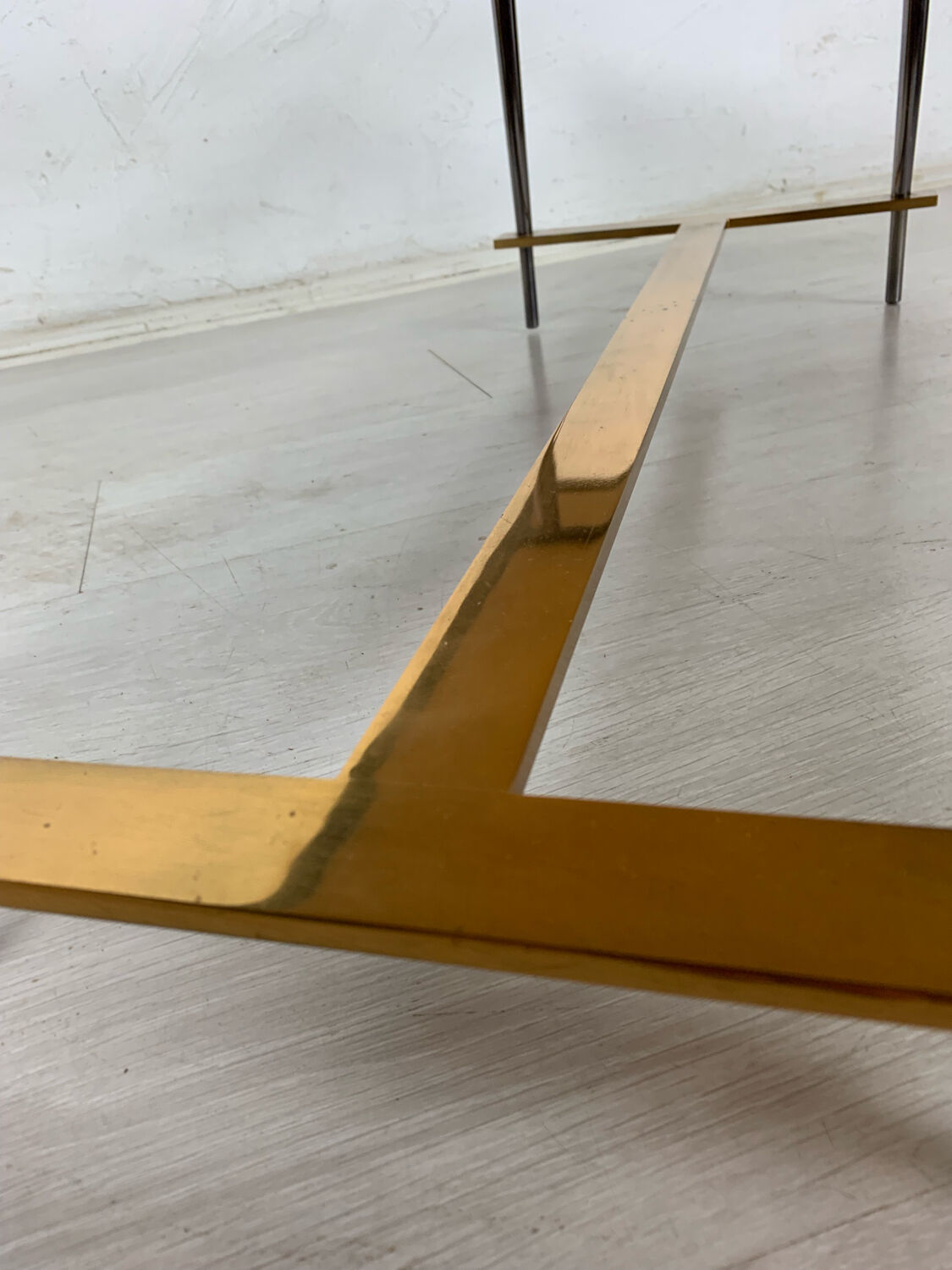 Ceramic coffee table