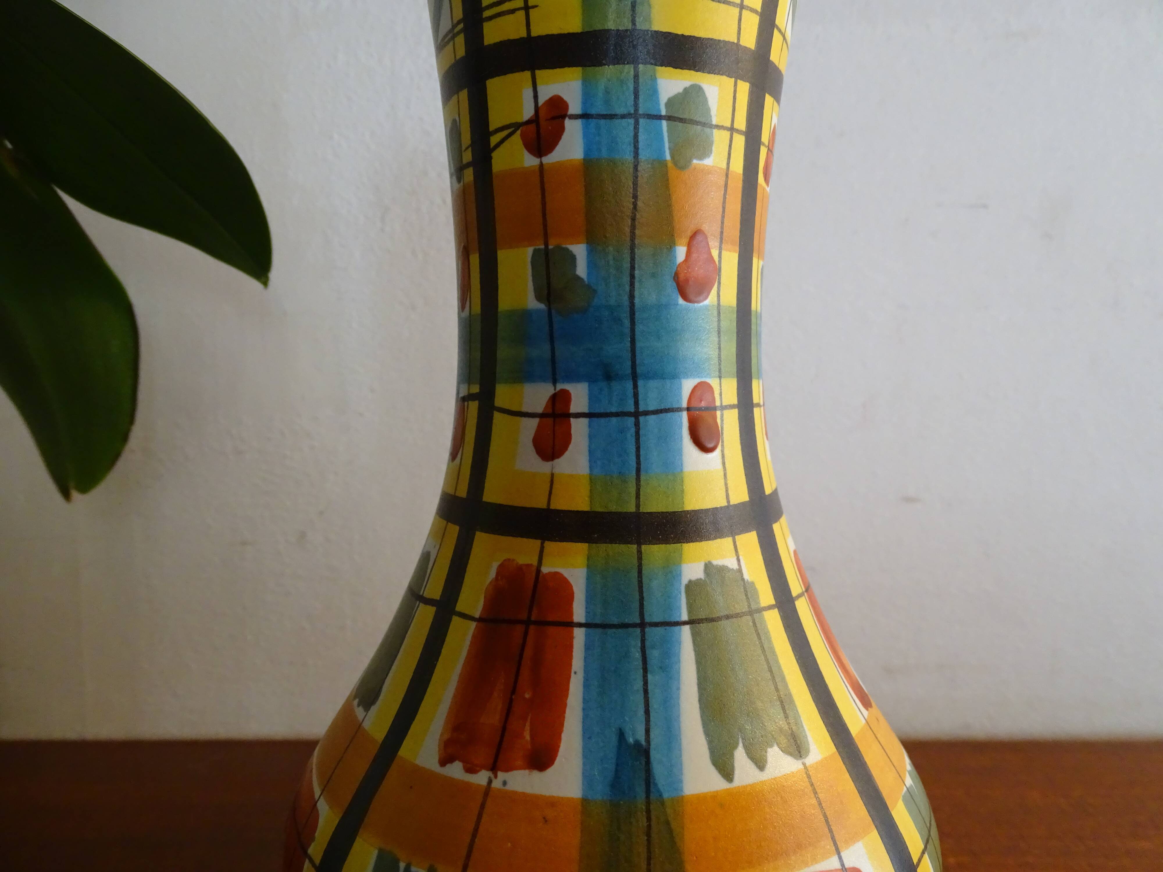 Vase Keraluc Quimper vintage 60's 70's with geometric decorations