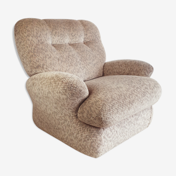 Fauteuil velours vintage accoudoirs ailerons