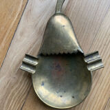 Brass tidy