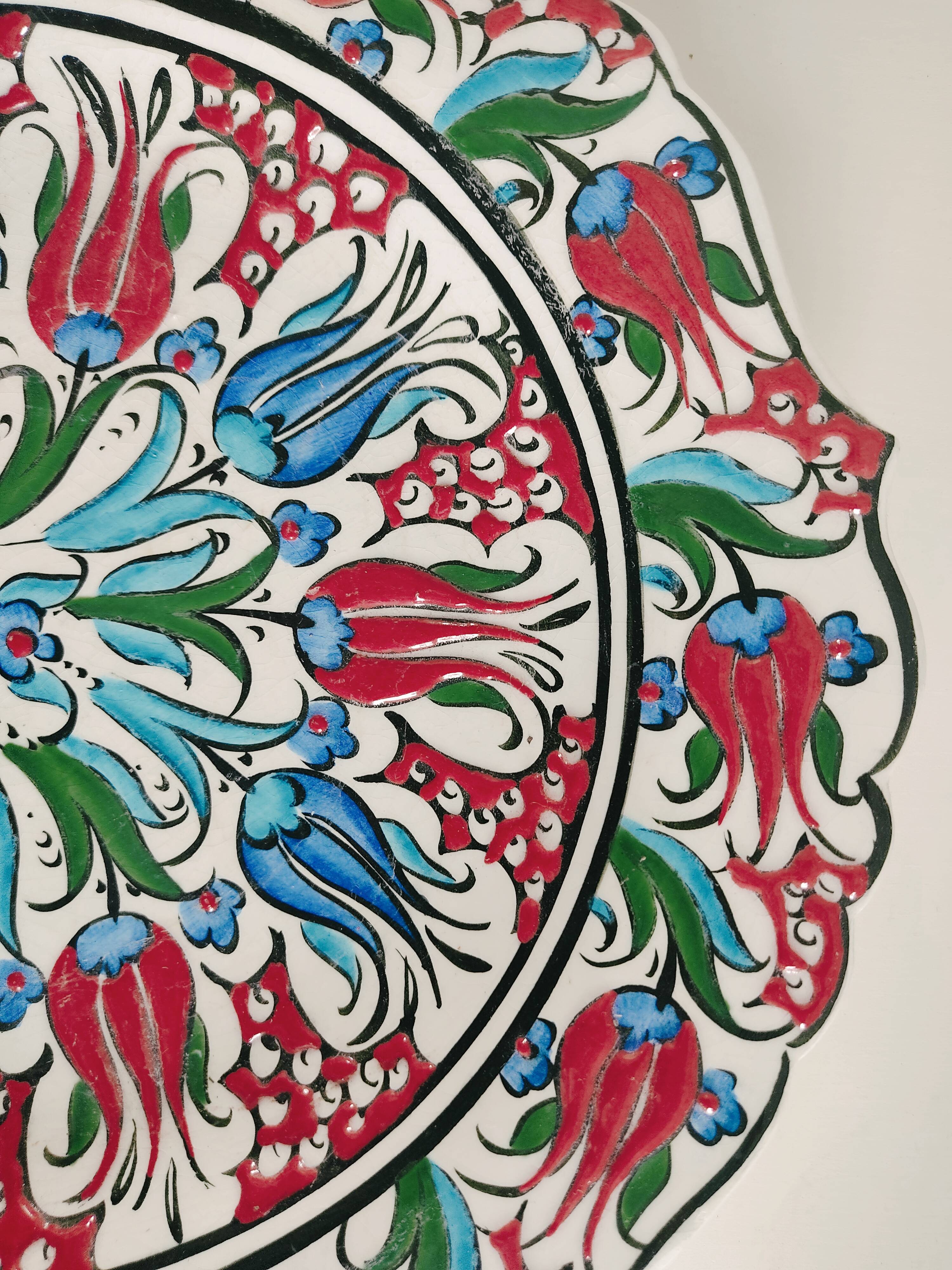 Empty pocket decorated with red and blue flowers