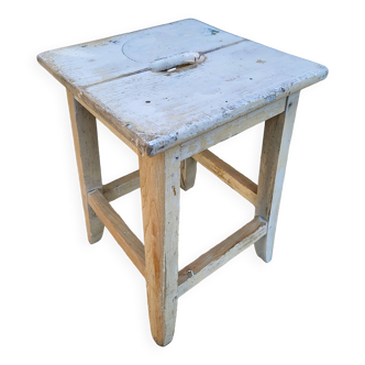 Vintage stool with grip