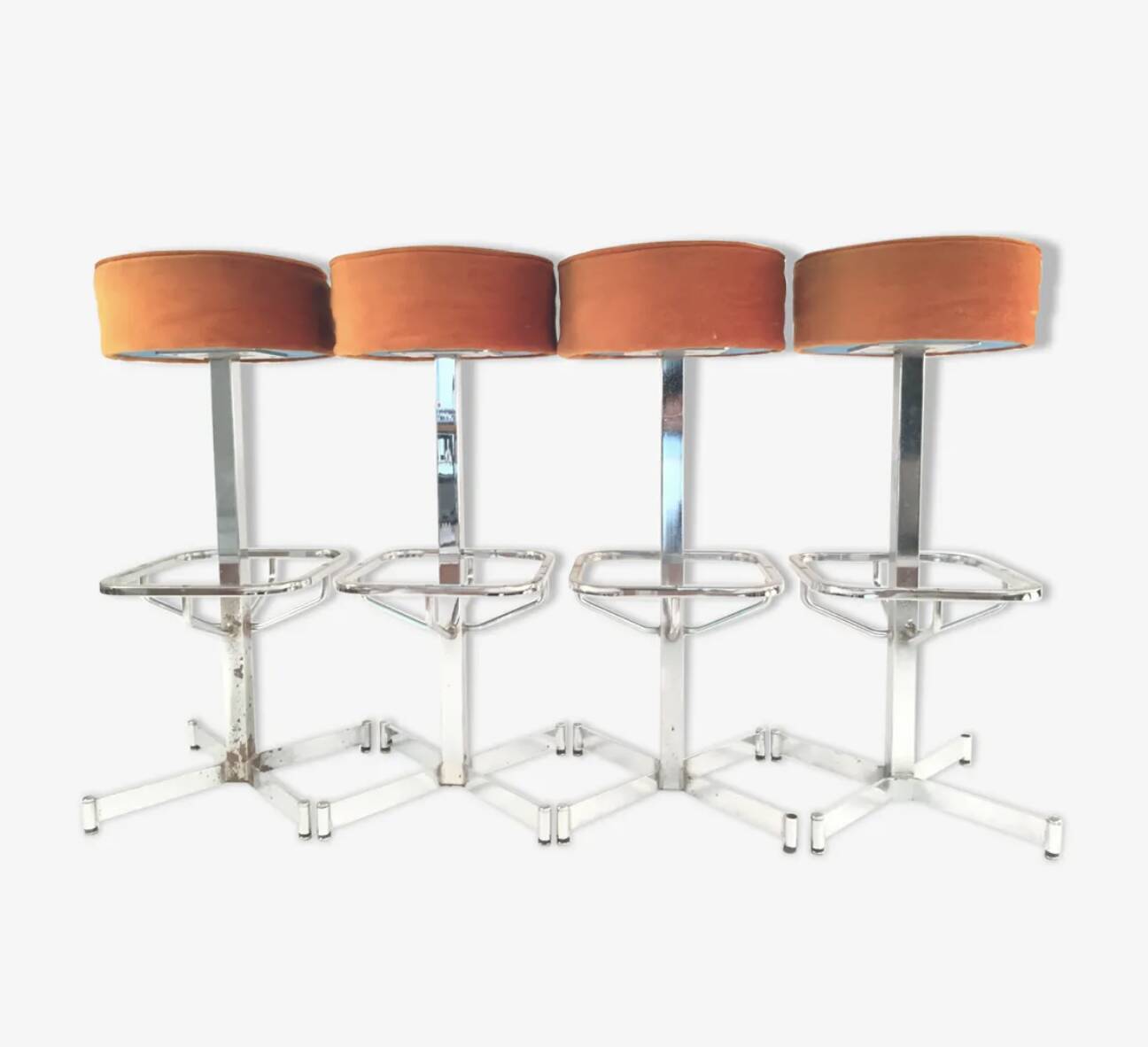 Set of 4 bar stools