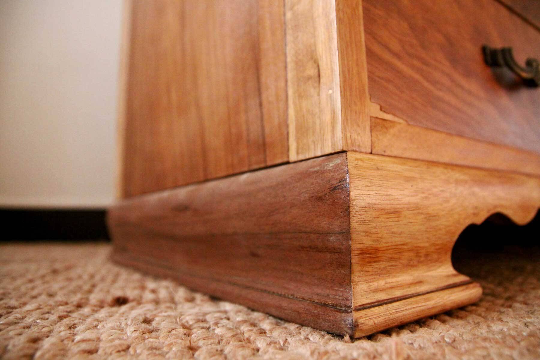 Armoire anglaise Art Déco