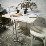 Folding table in Formica