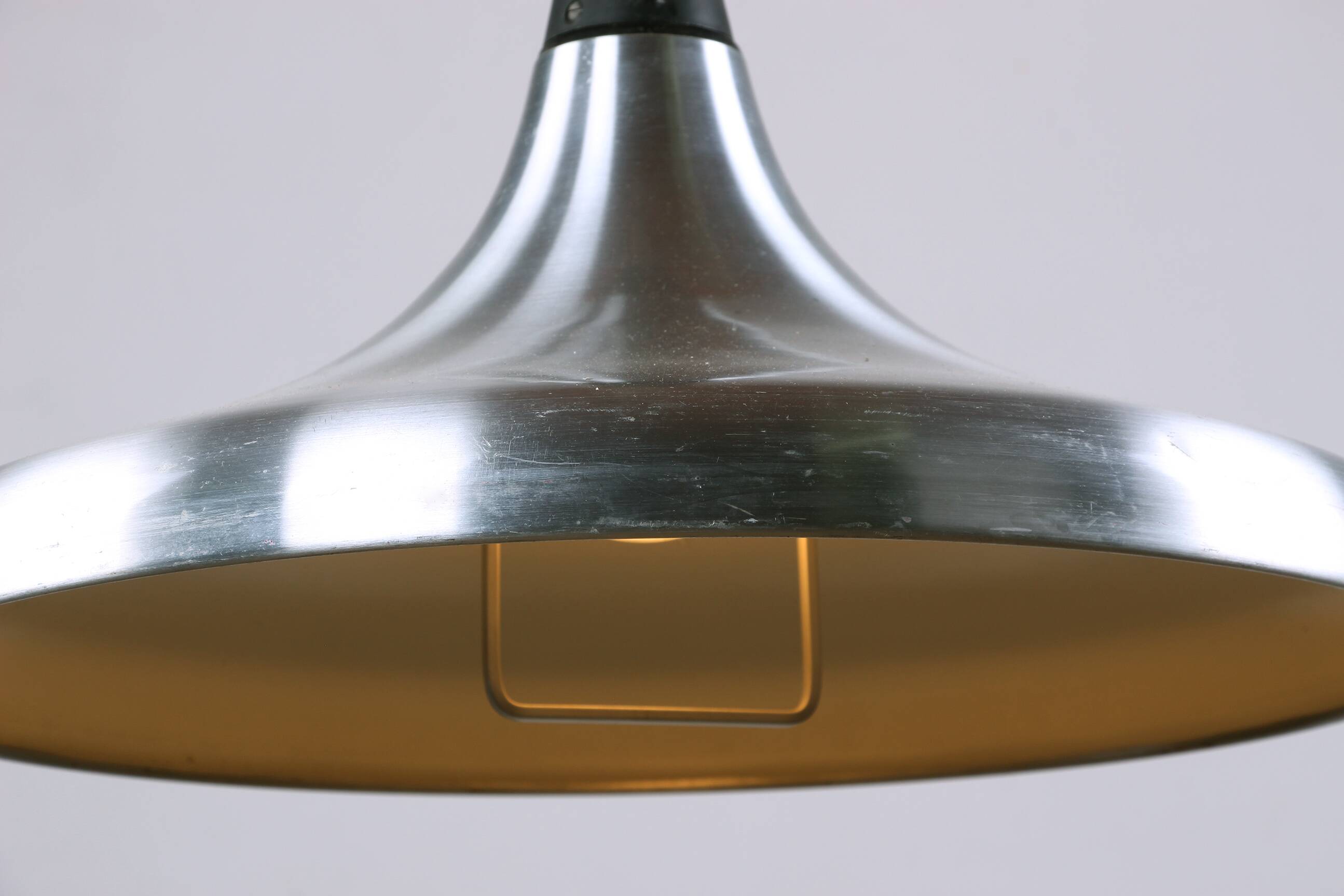 Large German pendant light in chrome metal, Tulip model by Erco 1960.