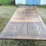 Farm table