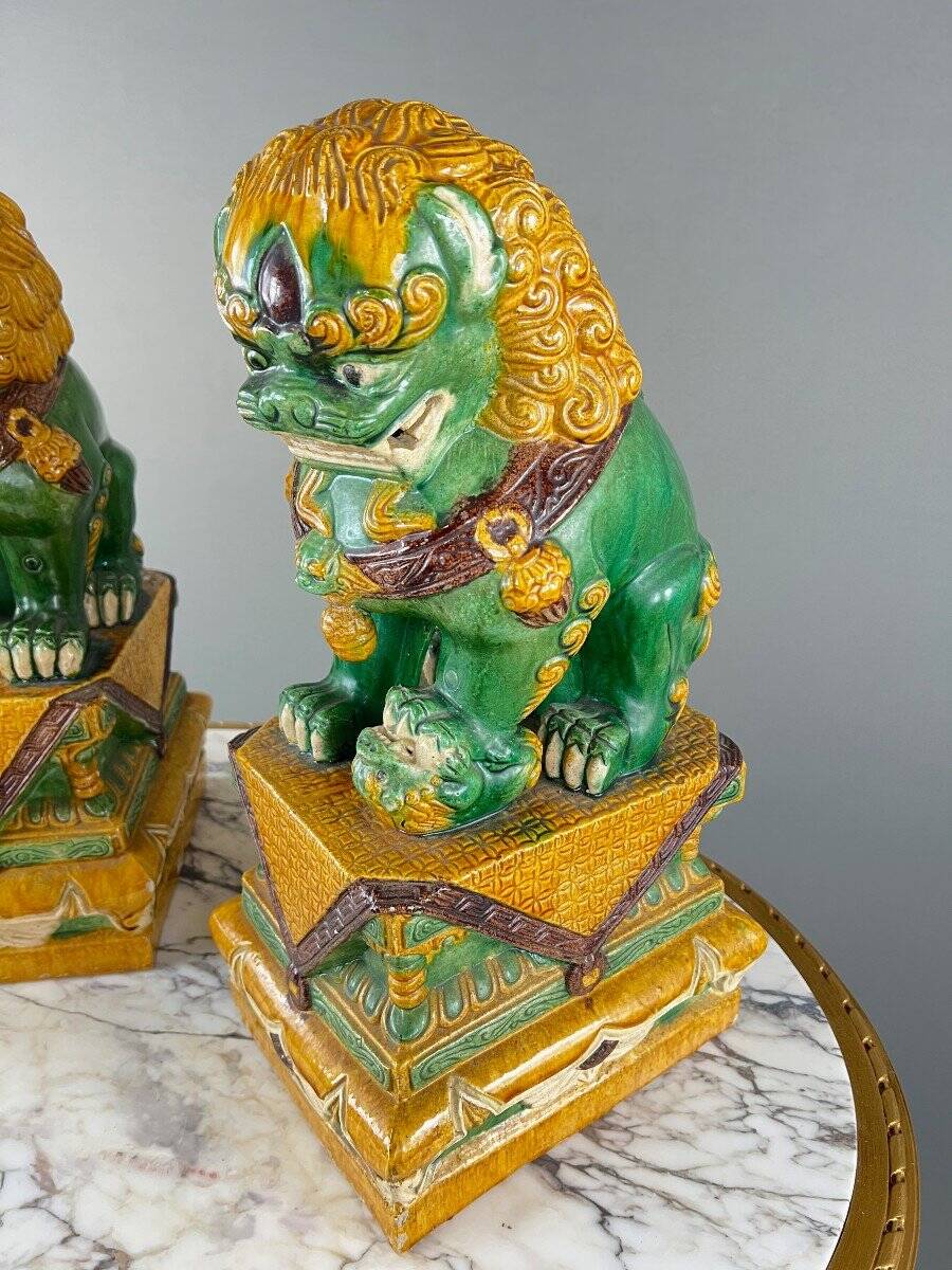 Pair of Guardian Lions in Glazed Ceramic, China, 20th Century