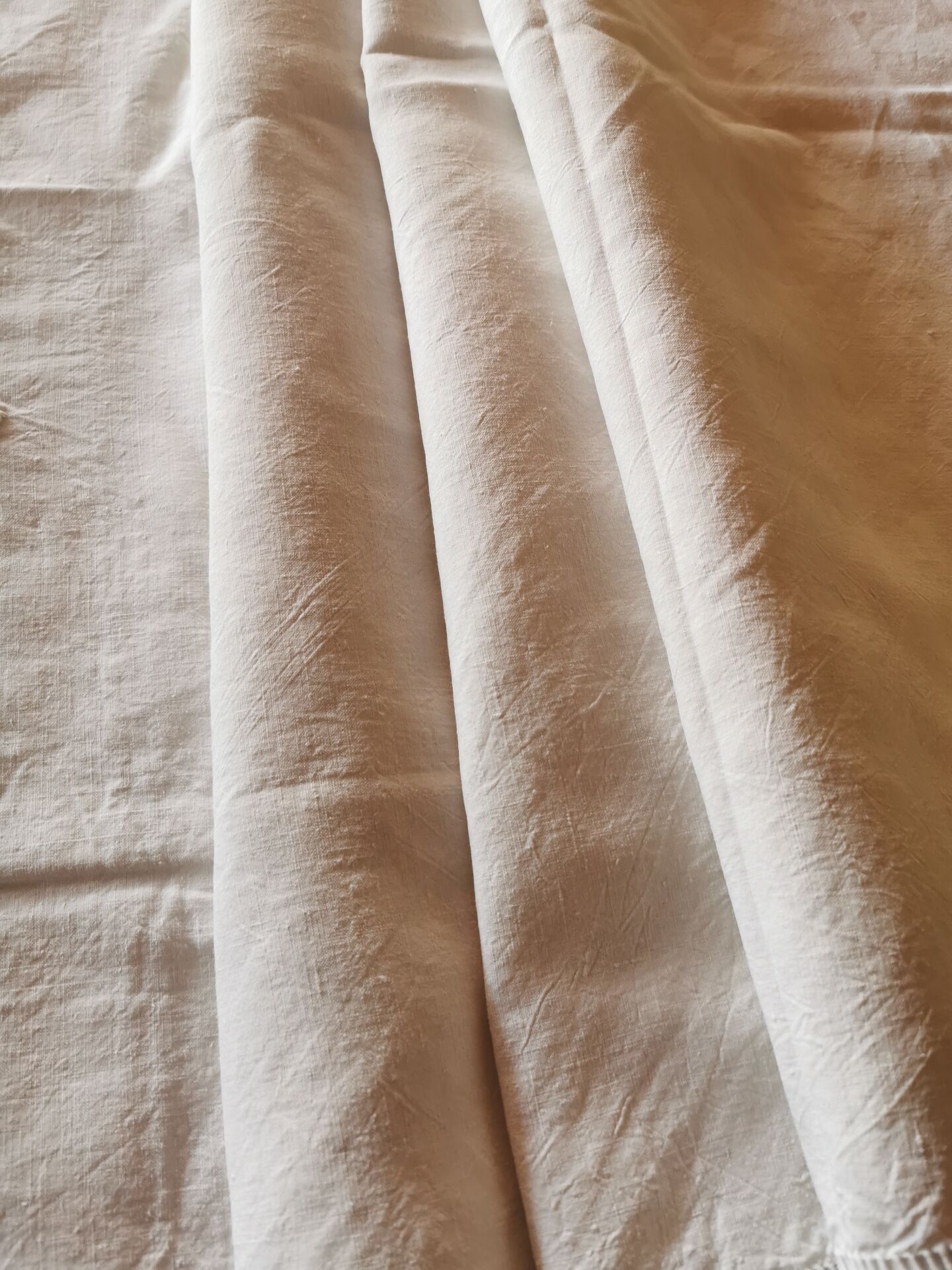 Drap ancien en lin monogrammé 3,40x2,20 m