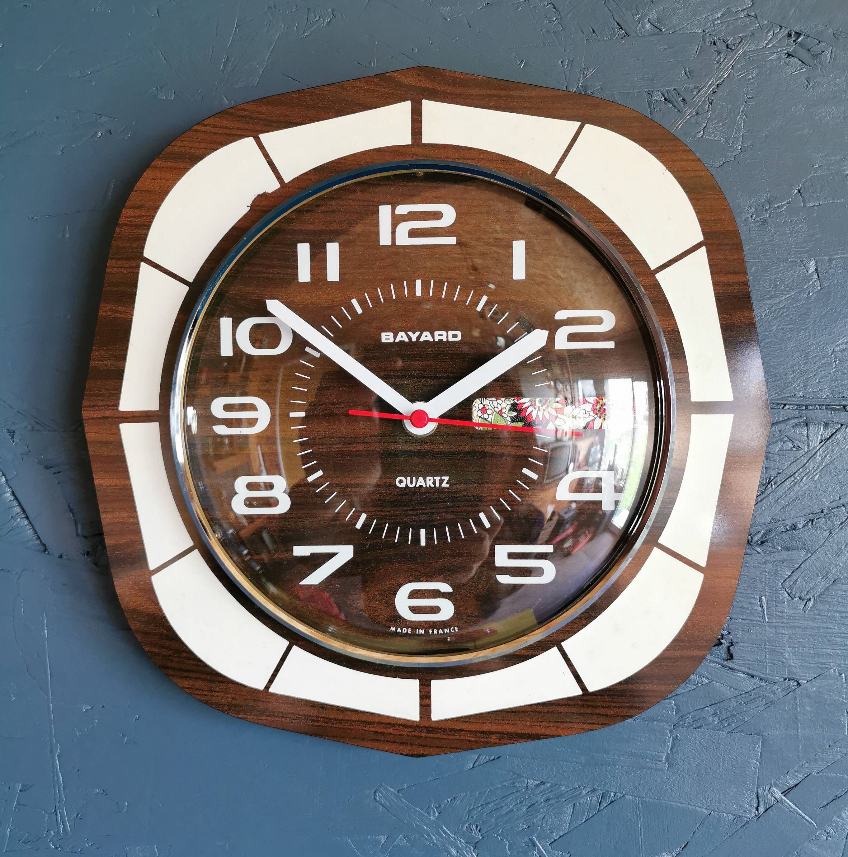 Vintage formica clock square silent wall pendulum "Bayard white wood"