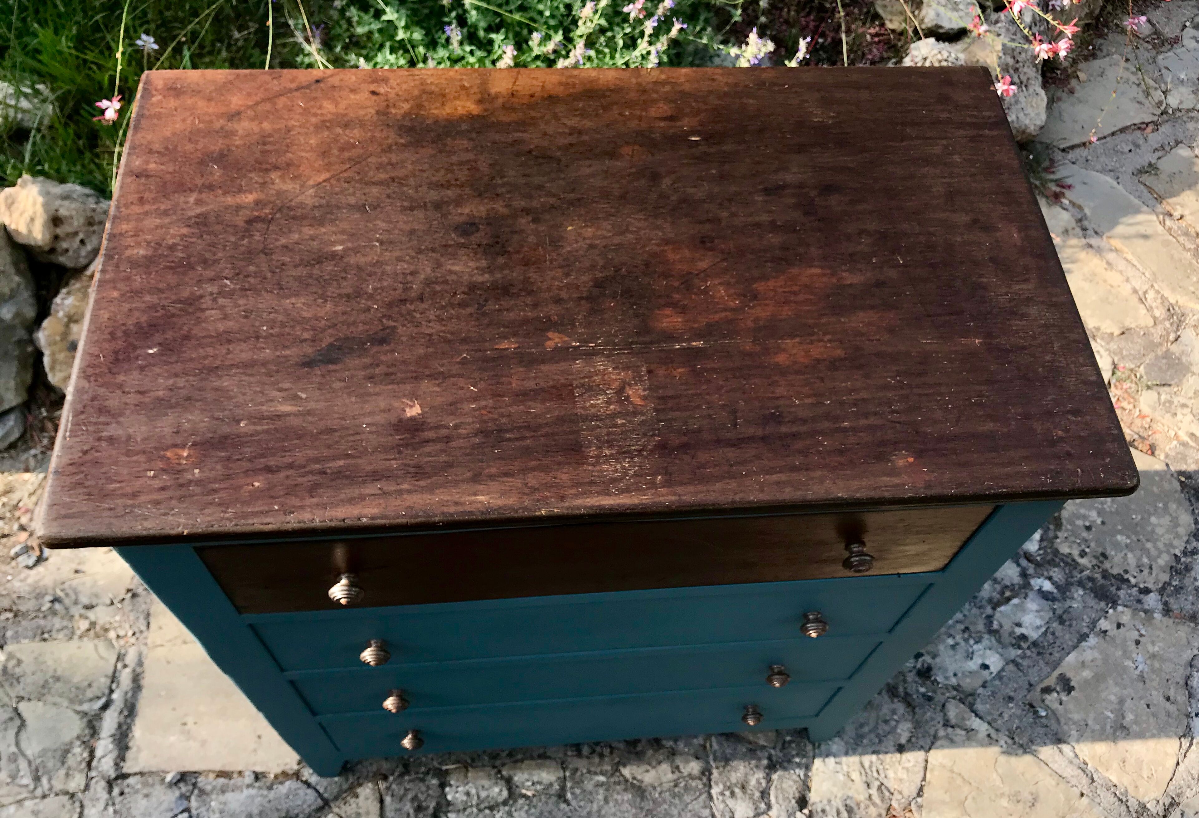 Renovated vintage commodity