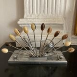 Art Deco metal snail spade service