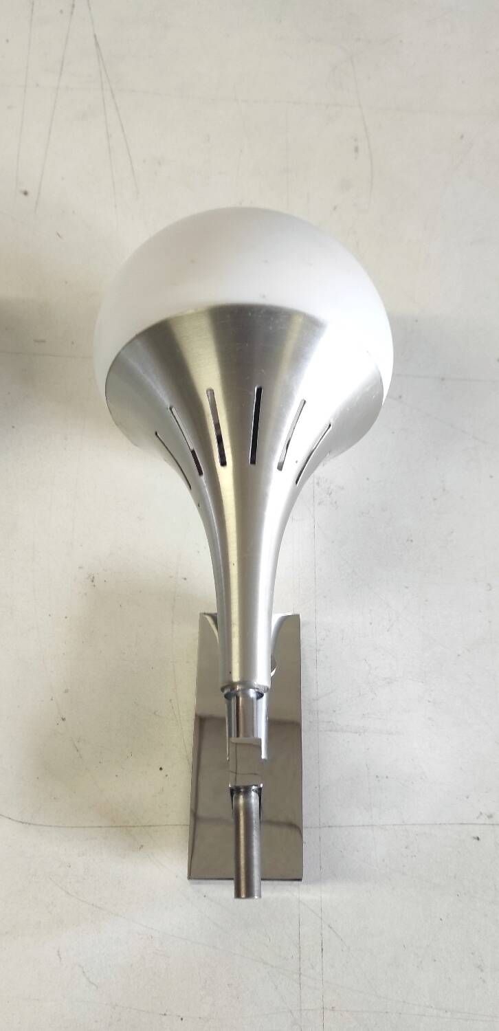 Appliques tulipes en métal et verre - années 60/70